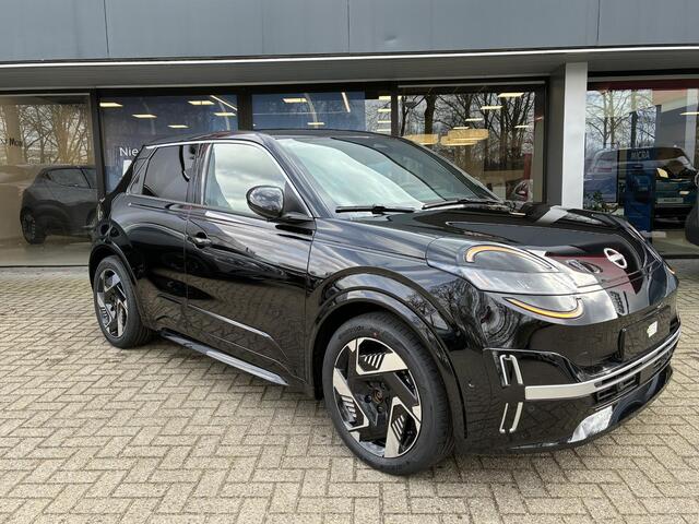 Nissan MICRA EVOLVE 52 kWh Nieuw uit voorraad leverbaar | 18" Sport lichtmetalen velgen | Harman / Kardon audiosysteem | Climate Control | Adaptieve Cruise Control | Fabrieksgarantie