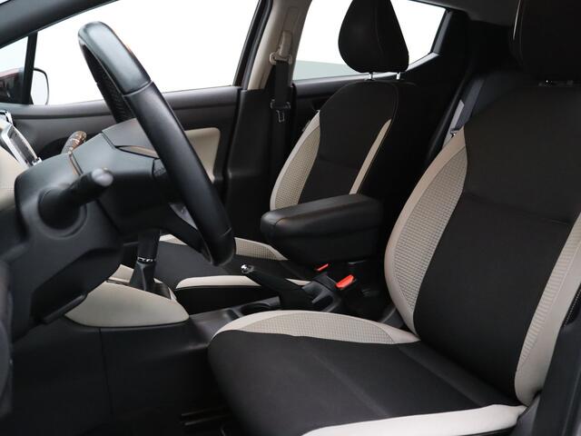 Nissan MICRA 1.0 IG-T Tekna BOSE | 360° Camera | Cruise | Navi | Parkeersens. achter