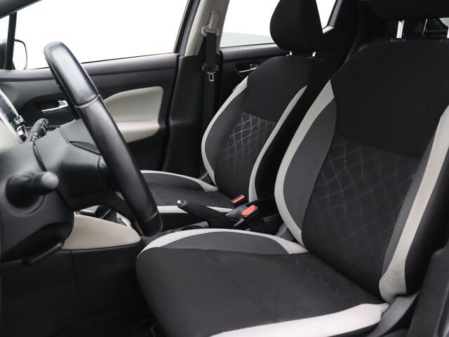 Nissan MICRA 1.0 IG-T N-Connecta 100pk Camera | Cruise | Navi | Parkeersens. achter