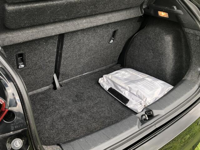 Nissan MICRA 0.9 IG-T N-Connecta NAVI|CLIMATE|PDC|CAMERA|16"