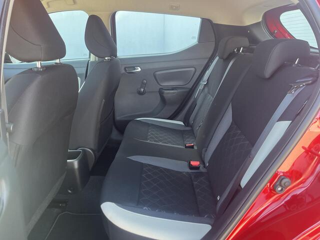 Nissan MICRA 0.9 IG-T Acenta / 100% Dealeronderhouden / Achteruitrijcamera / Navigatie full map / Cruise- en Climate Control / Parkeersensoren Achter / Radio / Bluetooth /