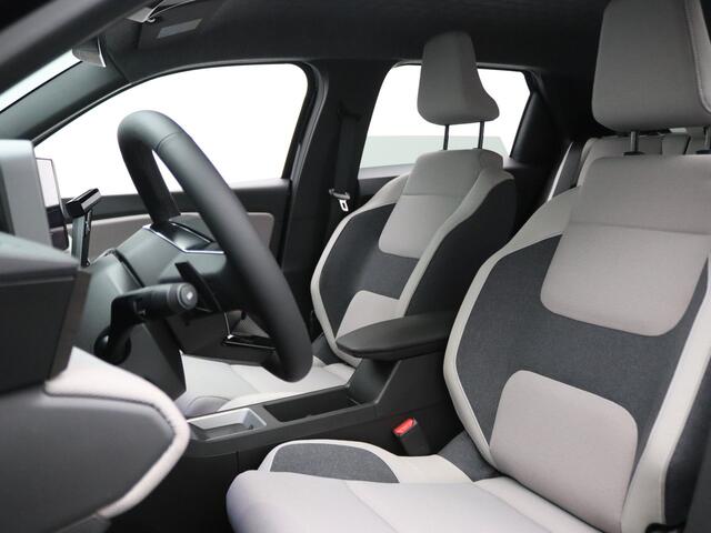 Nissan MICRA EVOLVE 52 kWh 18" velgen | Harmon Kardon | parkeersensoren rondom | Navigatie
