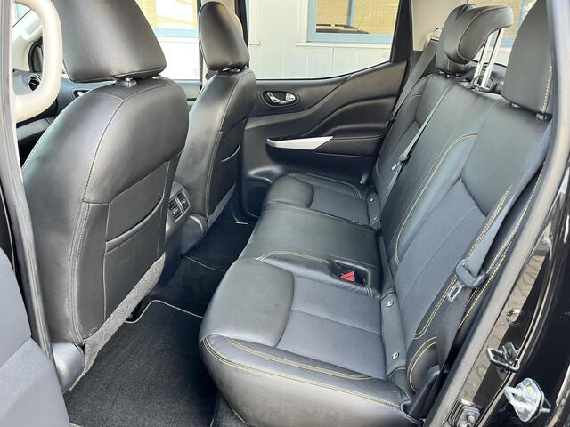 Nissan NAVARA 2.3 dCi N-Guard Double Cab Snoeks 5prs 5th Wheel Pano NL Auto Automaat 3500KG treklast Leder