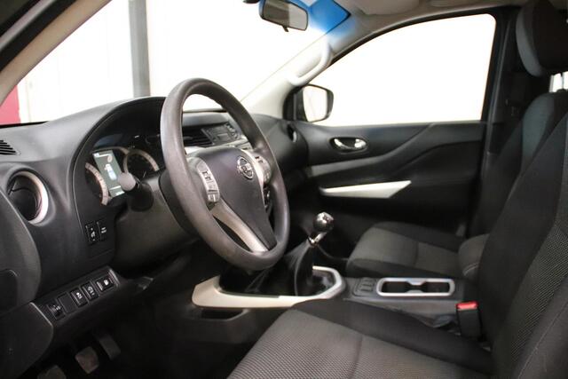 Nissan NAVARA 2.3 dCi PICK UP 4X4
