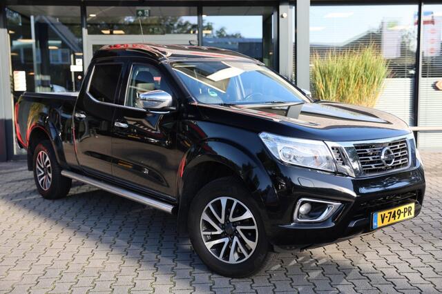 Nissan NAVARA 2.3 DCI DUBBEL CABINE A/T 4WD 5 ZITS VAN