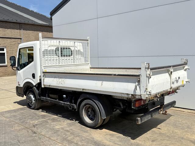 Nissan NT400 130PK 3.0 Kipper Dubbellucht 3.5t Trekhaak Airco Benne Tipper