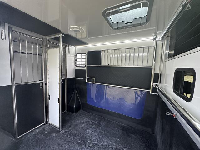 Nissan NV400 2-paards paardenvrachtwagen B-rijbewijs NIEUW & BPM VRIJ!