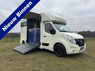 nissan-nv400-2-paards-paardenvracht