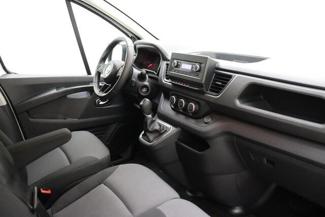 Nissan PRIMASTAR 2.0 dCi L2H1 Acenta | Automaat!! | Trekhaak | Parkeersensoren | Airco | Cruise Control | Bluetooth |
