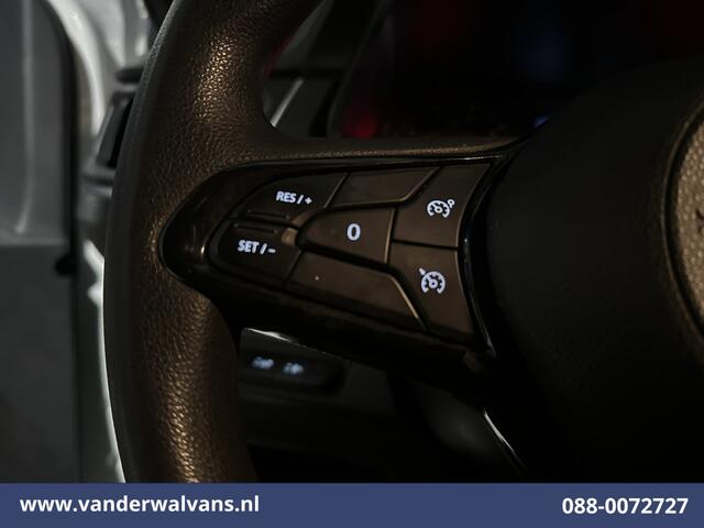 Nissan PRIMASTAR 2.0 dCi 131pk L2H1 Euro6 Airco | LED | Cruisecontrol | 2500kg Trekhaak | Parkeersensoren Bijrijdersbank