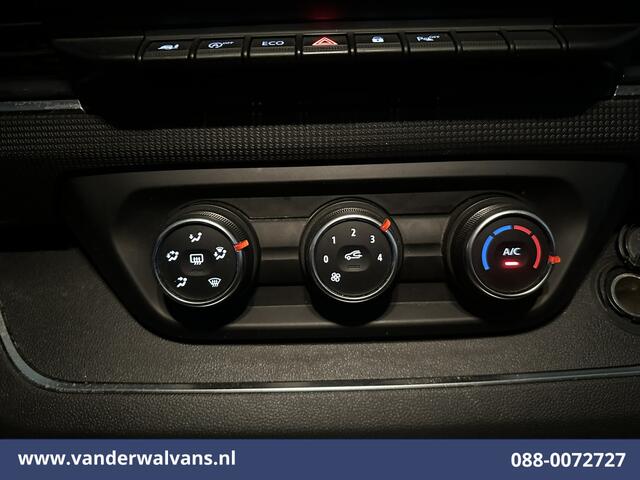 Nissan PRIMASTAR 2.0 dCi 131pk L2H1 Euro6 Airco | LED | Cruisecontrol | 2500kg Trekhaak | Parkeersensoren Bijrijdersbank