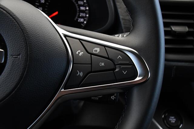 Nissan PRIMASTAR 2.0 dCi 150 L2H1 DC Black Edition 5 Jaar Garantie, Camera, Cruise, LED, Stoelverwarming, 2 x Schuifdeur, Clima, Automaat, Keyless, Uniek!