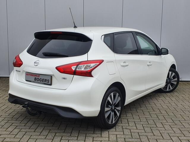 Nissan PULSAR 1.2 DIG-T N-Connecta Navigatie, Climate Control, Cruise Control, Keyless Entry, 17"Lm, Achteruitrijcamera