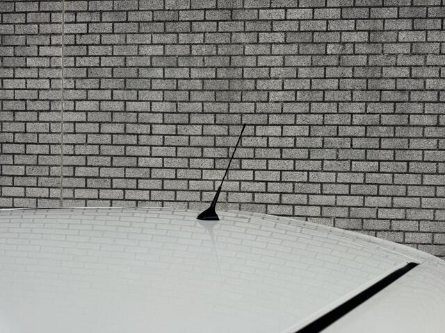 Nissan PULSAR 1.2 DIG-T Tekna | Achteruitrijcamera | LED koplampen | Winterbanden set | 17" LM velgen