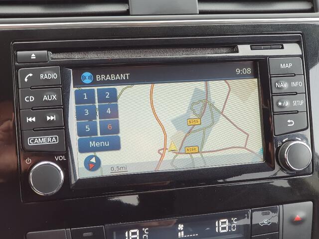 Nissan PULSAR 1.2 DIG-T N-Connecta + Technology Pack, half lederen bekleding, navigatie, 360 graden camera, trekhaak, keyless entry