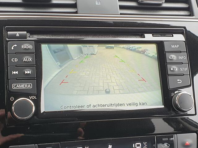 Nissan PULSAR 1.2 DIG-T N-Connecta Navigatie, Climate Control, Cruise Control, Trekhaak , Achteruitrijcamera