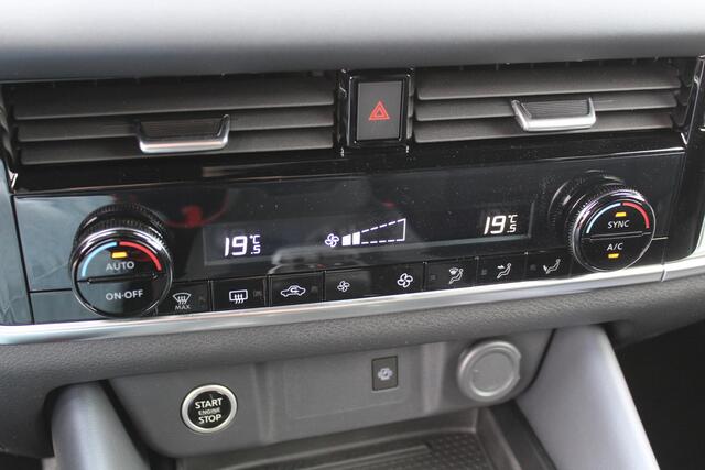 Nissan QASHQAI 1.3 MHEV Xtronic Tekna / Navigatie + Apple Carplay/Android Auto / Climate Control / Cruise Control Adaptief / Keyless Entry & Start / 360* Camera /