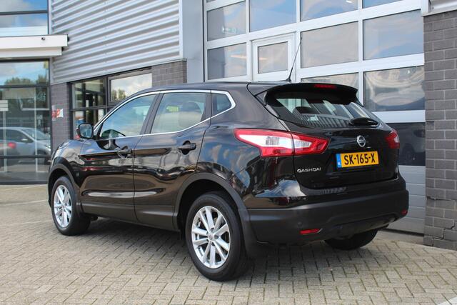 Nissan QASHQAI 1.2 N-Connecta / Navigatie / Camera / PDC