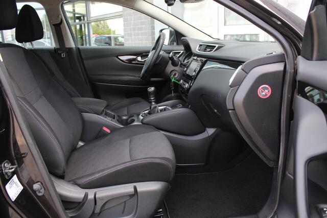 Nissan QASHQAI 1.2 N-Connecta / Navigatie / Camera / PDC