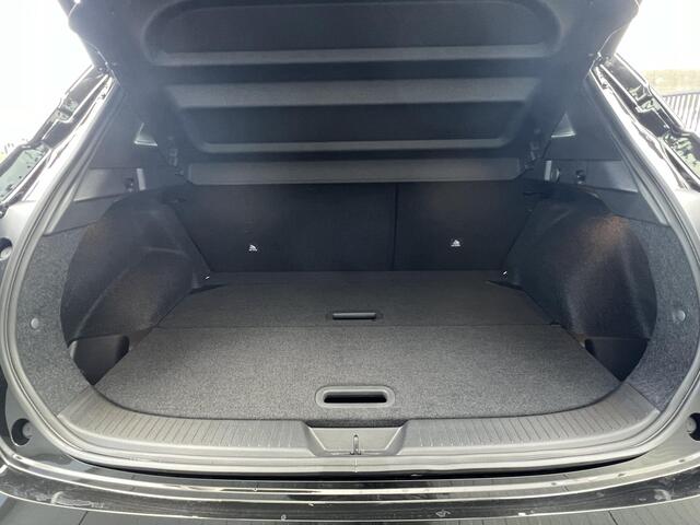 Nissan QASHQAI 1.3 MHEV 158 Xtronic Tekna | Apple Carplay/Android Auto | Navigatie | Rondomzichtcamera |1800kg Trekkracht|