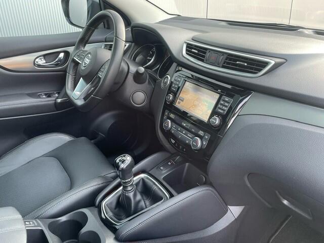 Nissan QASHQAI 1.2 DIG-T 115 Pk Tekna Navigatie, Panoramadak, Half Leder, 19"Lm, Trekhaak, Climate Control, Cruise Control