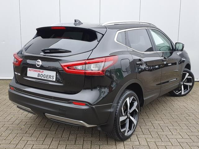 Nissan QASHQAI 1.2 Tekna Navigatie, Panoramadak, 360 Camera, Half Leder, 19"Lm, Climate Control, Cruise Control