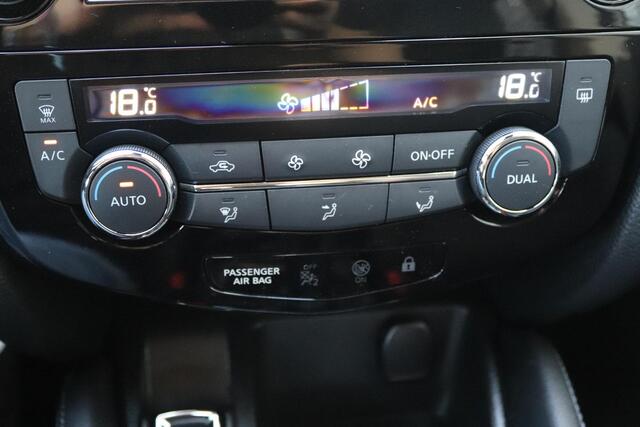 Nissan QASHQAI 1.3 DIG-T 159 DCT Automaat N-Connecta | Panoramadak | Navigatie | Stoelverwarming | Rondomzichtcamera |