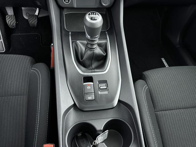 Nissan QASHQAI 1.3 MHEV Acenta 17" LMV | Apple Carplay / Android Auto | Parkeersensoren | Navigatie