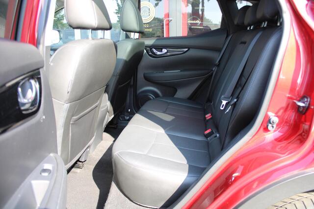 Nissan QASHQAI DIG-T 115 Tekna | PANORAMADAK | LEDER | STOELVERWARMING | TREKHAAK |