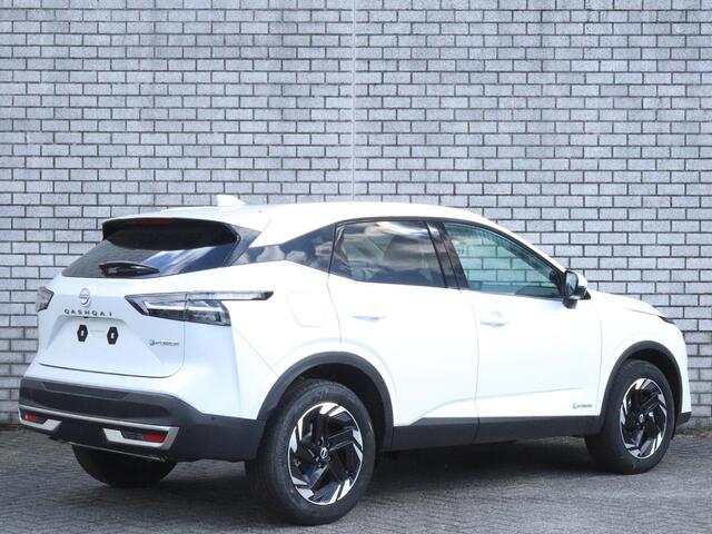Nissan QASHQAI 1.5 e-Power 190 N-Connecta Nú met ¤ 7.725,- voordeel van ¤ 47.720-, vóór ¤ 39.995,- incl. BTW/BPM