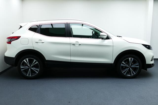 Nissan QASHQAI 1.3 DIG-T N-Connecta 1-Eig. Wit Parelmoer, Panodak, 360 Camera, 18"LMV, Haak 1300kg