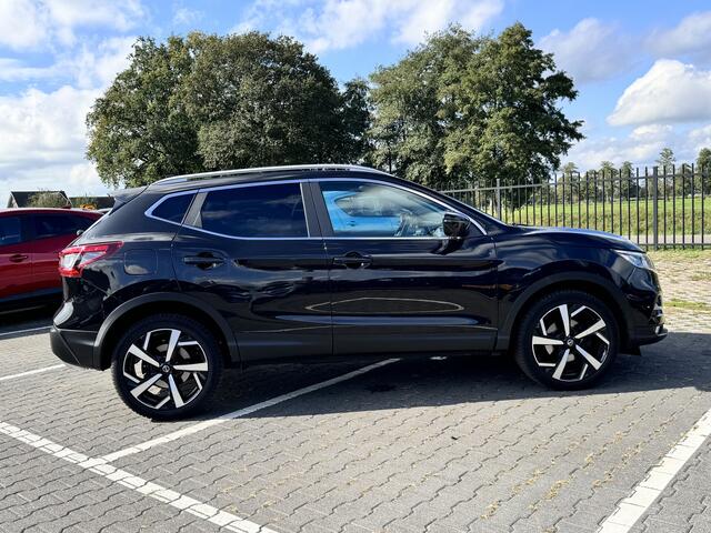Nissan QASHQAI 1.2 Tekna + Panoramadak / 19" lm Velg / Led enz enz
