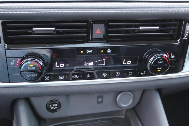 Nissan QASHQAI 1.5 e-Power N-Connecta / Automaat / Navigatie / Stoelverwarming / Climate Control / Panoramadak /