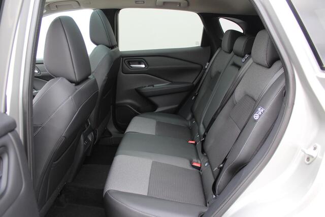 Nissan QASHQAI 1.5 e-Power N-Connecta / Automaat / Navigatie / Stoelverwarming / Climate Control / Panoramadak /
