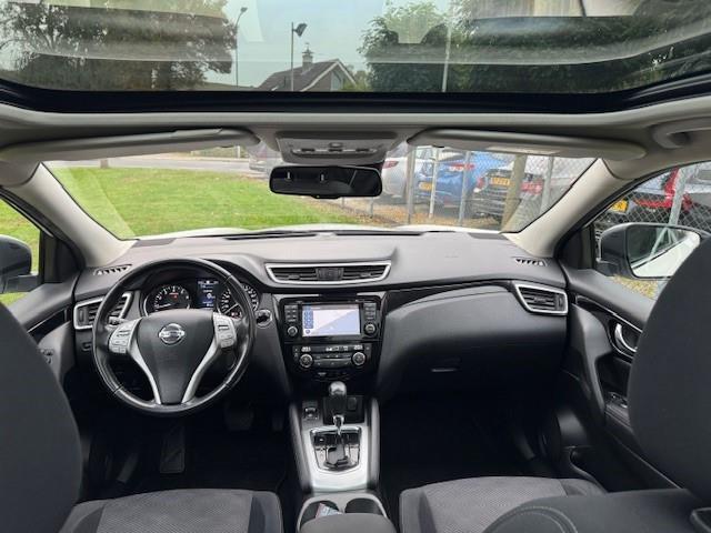 Nissan QASHQAI 1.2 N-VISION/AUTOMAAT/PANO/360CAM/NAV