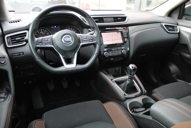 Nissan QASHQAI DIG-T 140 N-Motion | PANORAMADAK | LED KOPLAMPEN | BTW-AUTO | 19 INCH |
