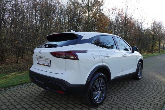 Nissan QASHQAI 1.3 MHEV Xtronic Business Access Winterpakket DAB LED Verw. stuurwiel Stoelverwarming