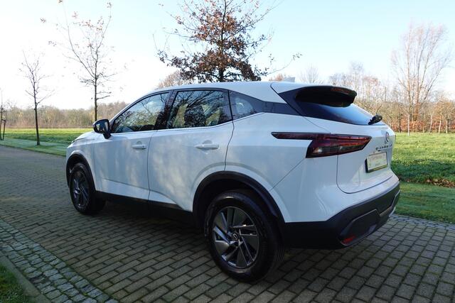 Nissan QASHQAI 1.3 MHEV Xtronic Business Access Winterpakket DAB LED Verw. stuurwiel Stoelverwarming