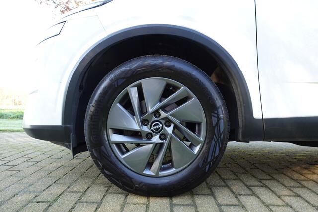 Nissan QASHQAI 1.3 MHEV Xtronic Business Access Winterpakket DAB LED Verw. stuurwiel Stoelverwarming