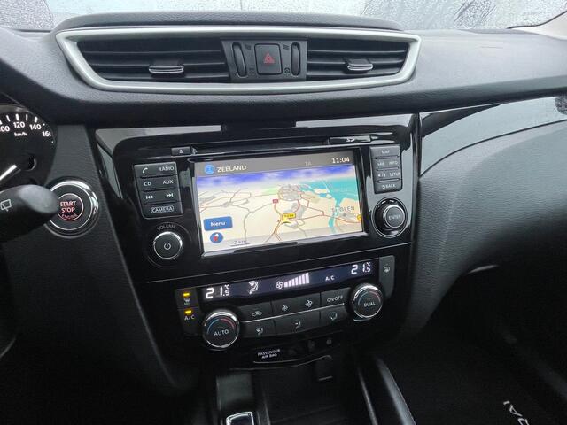 Nissan QASHQAI 1.6 N-Connecta Navigatie, Panoramadak, 360 Camera, Trekhaak, Climate Control, Cruise Control, 18"Lm