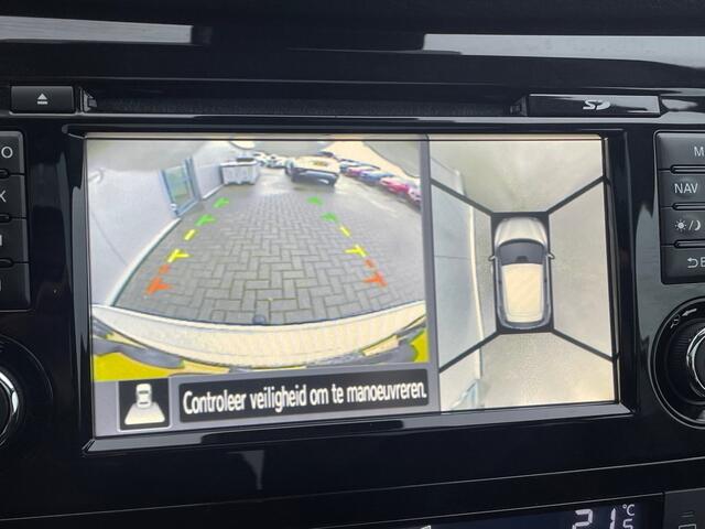 Nissan QASHQAI 1.6 N-Connecta Navigatie, Panoramadak, 360 Camera, Trekhaak, Climate Control, Cruise Control, 18"Lm