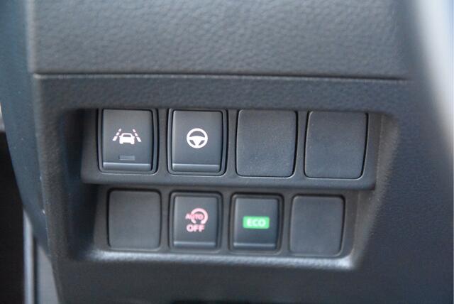 Nissan QASHQAI 1.3 DIG-T Tekna 160pk DCT | Trekhaak | Pano |