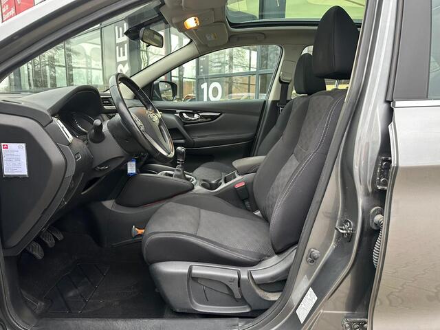 Nissan QASHQAI 1.2 Acenta *Trekhaak & Pano*