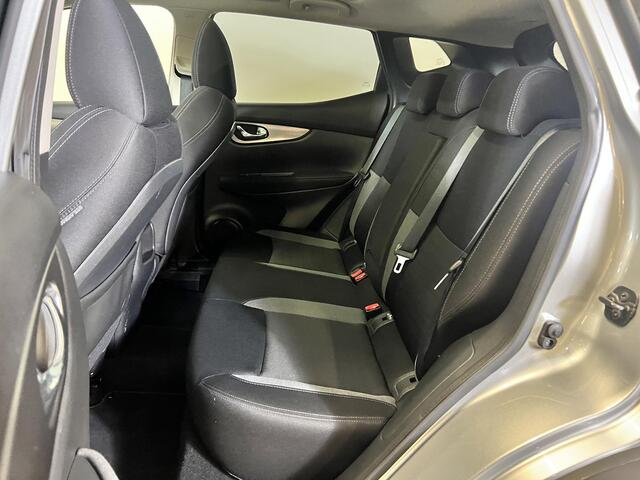 Nissan QASHQAI 1.2 DIG-T 115 X-Tronic N-Connecta | Trekhaak | Panoramadak | 360º Camera | Keyless | 18-Inch | Navigatie