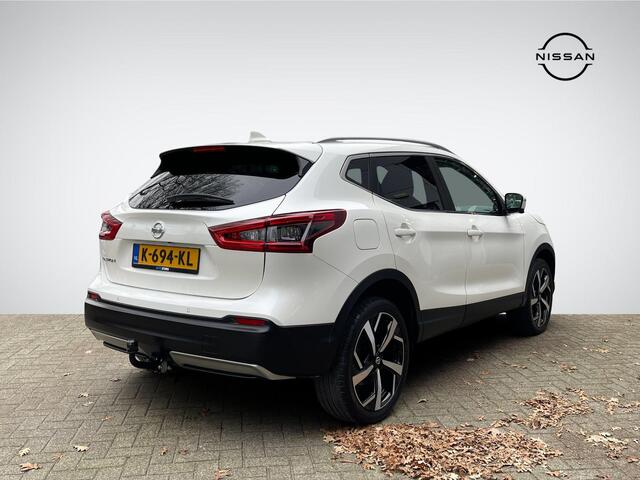 Nissan QASHQAI 1.3 DIG-T Tekna | Trekhaak | Panoramadak | Apple Carplay/Android Auto | Adapt. Cruise Control | Stoelverwarming | Rijklaarprijs!