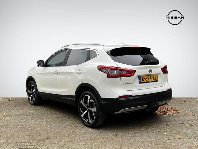 Nissan QASHQAI 1.3 DIG-T Tekna | Trekhaak | Panoramadak | Apple Carplay/Android Auto | Adapt. Cruise Control | Stoelverwarming | Rijklaarprijs!