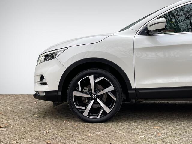 Nissan QASHQAI 1.3 DIG-T Tekna | Trekhaak | Panoramadak | Apple Carplay/Android Auto | Adapt. Cruise Control | Stoelverwarming | Rijklaarprijs!
