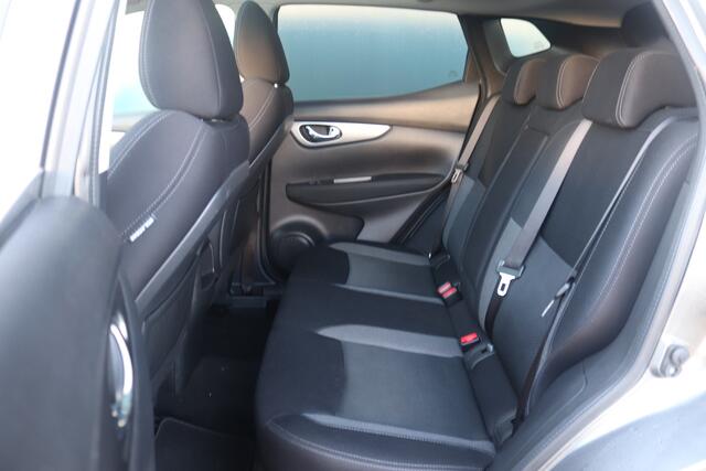 Nissan QASHQAI BWJ 2019 1.2 116PK N-Connecta PANORAMADAK / 360 CAMERA / CLIMA / NAVI / CRUISE / BLUETOOTH / LMV 18 INCH / PDC / MULTIFUNCT. STUUR