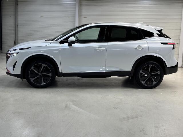 Nissan QASHQAI 1.3 MHEV Xtronic Tekna / *** ¤7000,- Nissan Eindejaarskorting! *** / Nieuw uit Voorraad Leverbaar / 1800 KG Trekgewicht / Panoramadak / Cold Pack / Bruin Interieur /