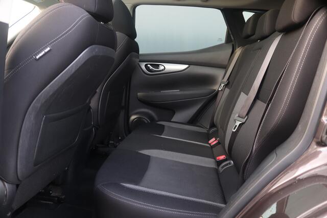 Nissan QASHQAI BWJ 2019 1.3 141 PK DIG-T N-Motion PANORAMADAK / 360 CAMERA / APPLE CARPLAY / ANDROID AUTO / CLIMA / NAVI / CRUISE / BLUETOOTH / LMV 18 INCH / PDC / MULTIFUNCT. STUUR